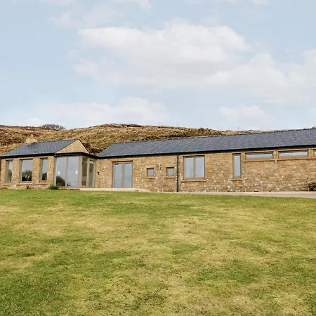 بيت للعطل House Crohy Head دونغلو