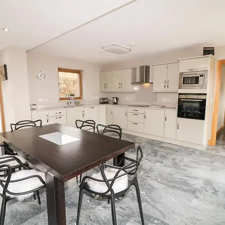 House Crohy Head بيت للعطل