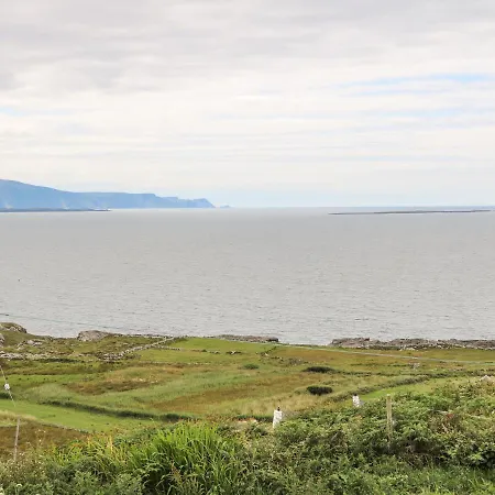 House Crohy Head بيت للعطل دونغلو