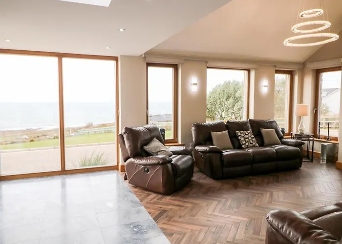 Nyaraló House Crohy Head