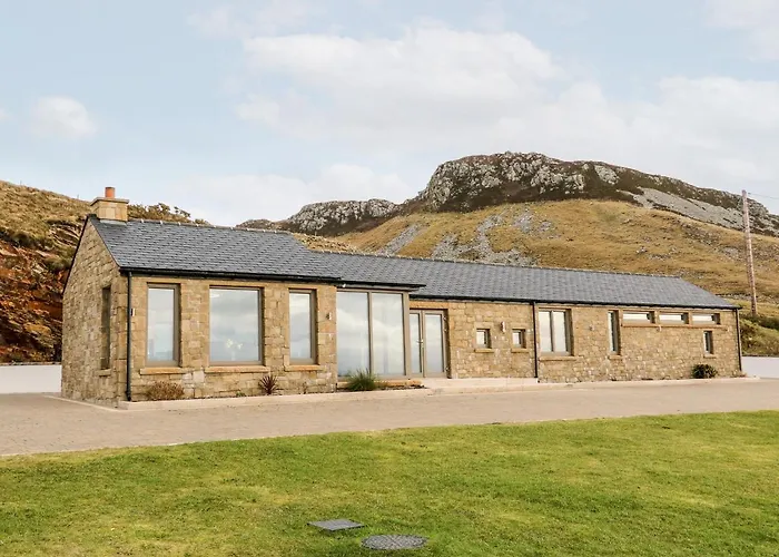 Nyaraló House Crohy Head *